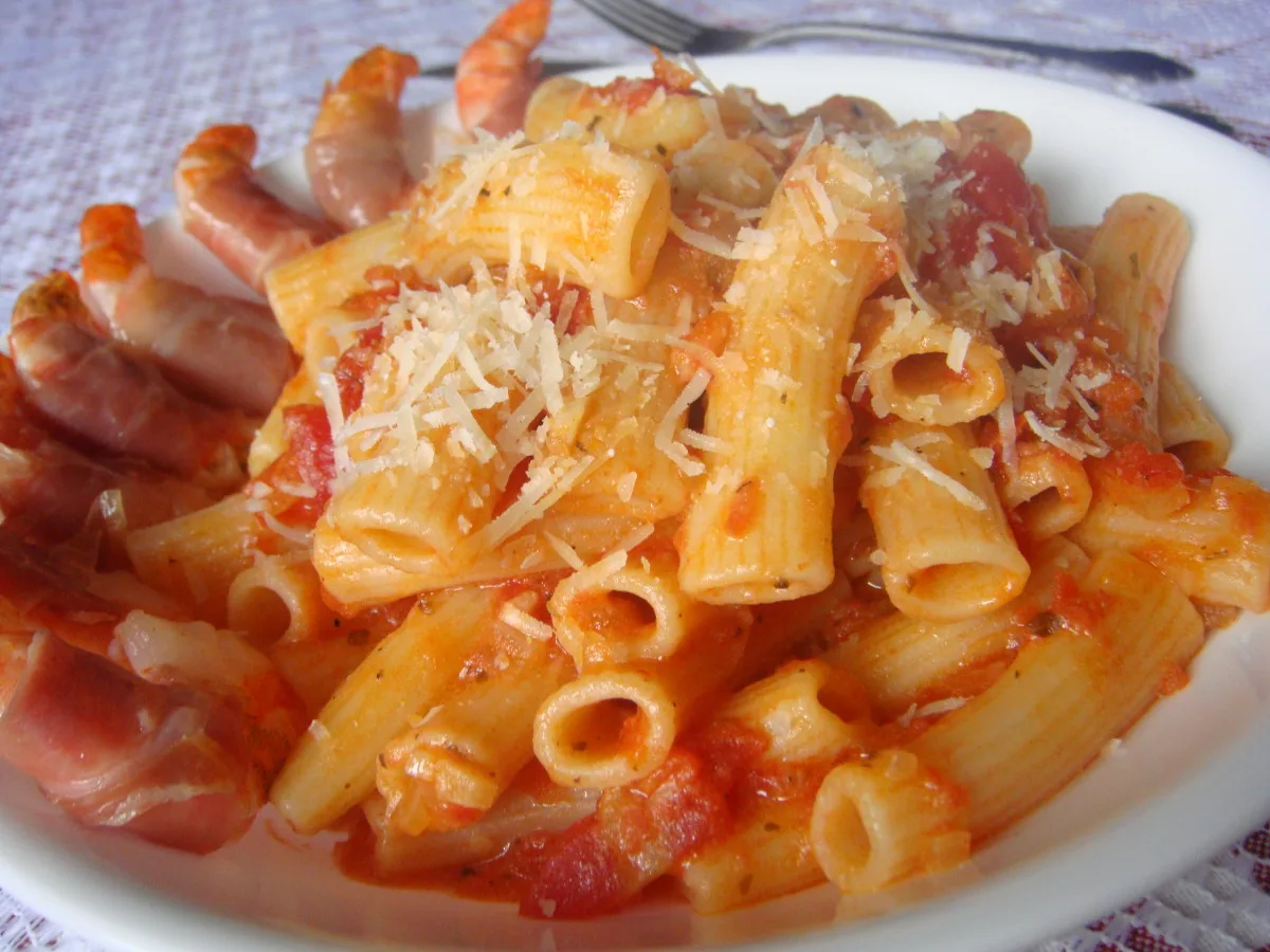 Penne With Sun-Dried Tomato Vodka Sauce