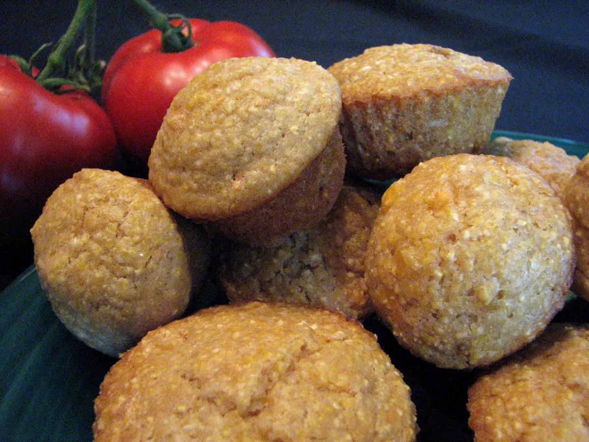 Perfect Cornbread Muffins With Corn!