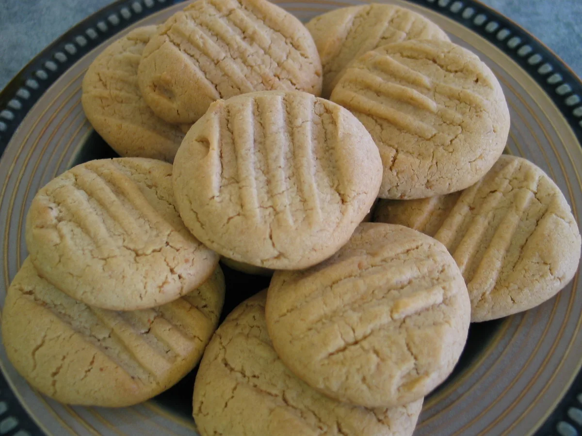 Perfectly Delicious Peanut Butter Cookies