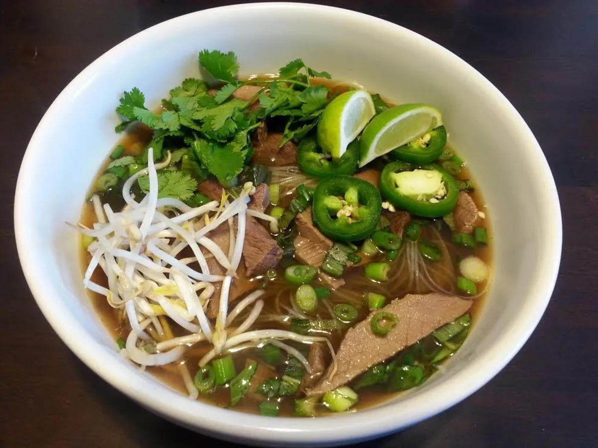 Pho Bo (Vietnamese Beef Noodle Soup)