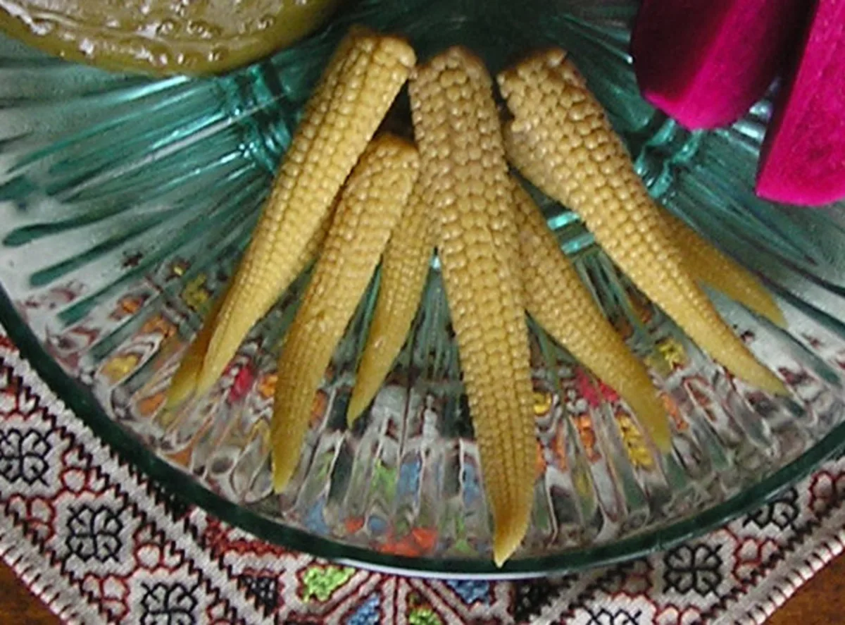 Маринована дитяча кукурудза