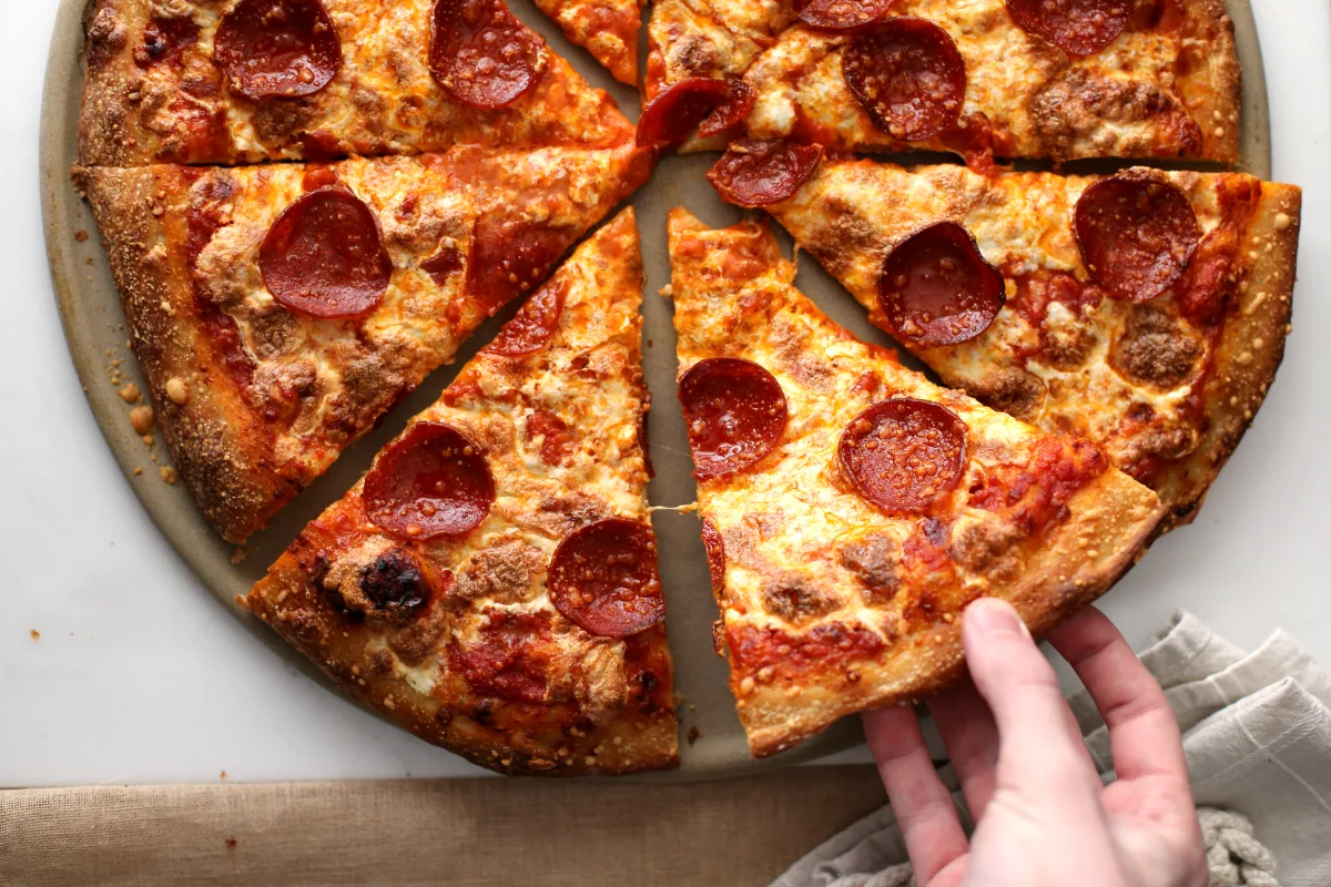 Тісто для піци у стилі Pizza Hut (хлібопічка)