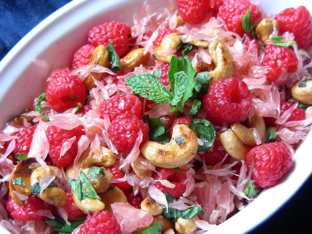 Pomelo Fruit Platter