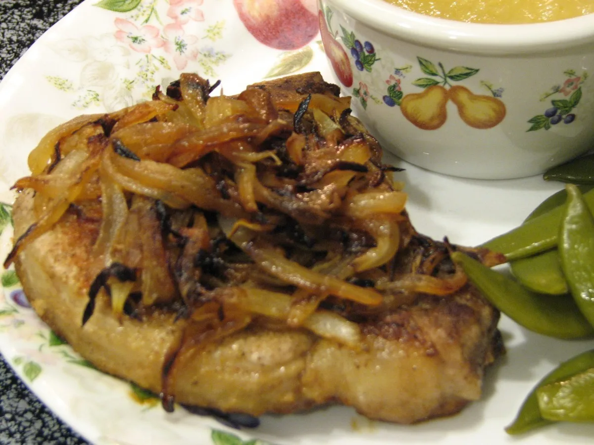 Pork Chops With Caramelized Onions