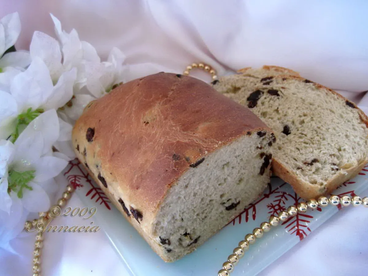 Raisin Breakfast Bread (Cramique)