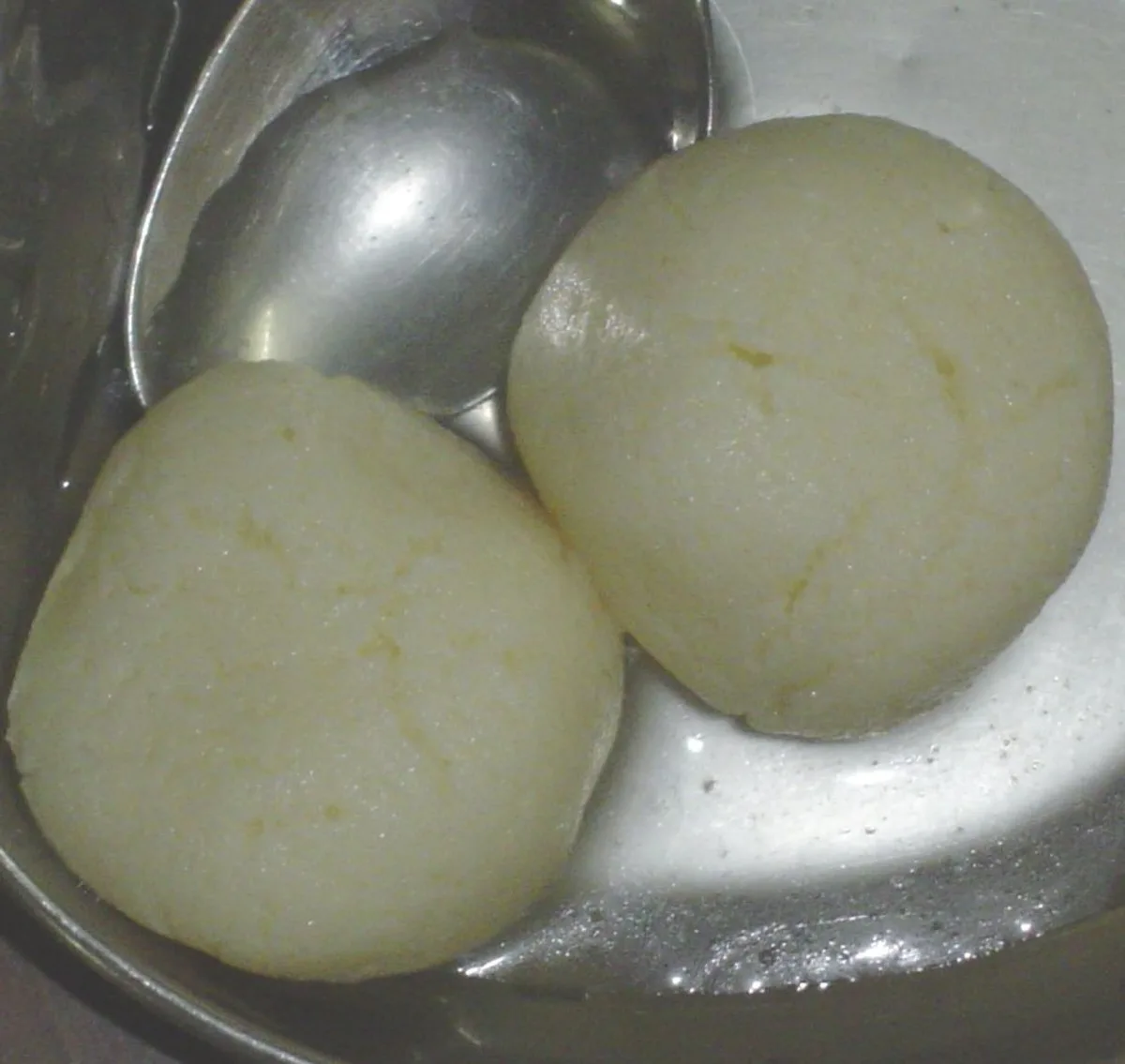 Rasgulla - an Indian Dessert