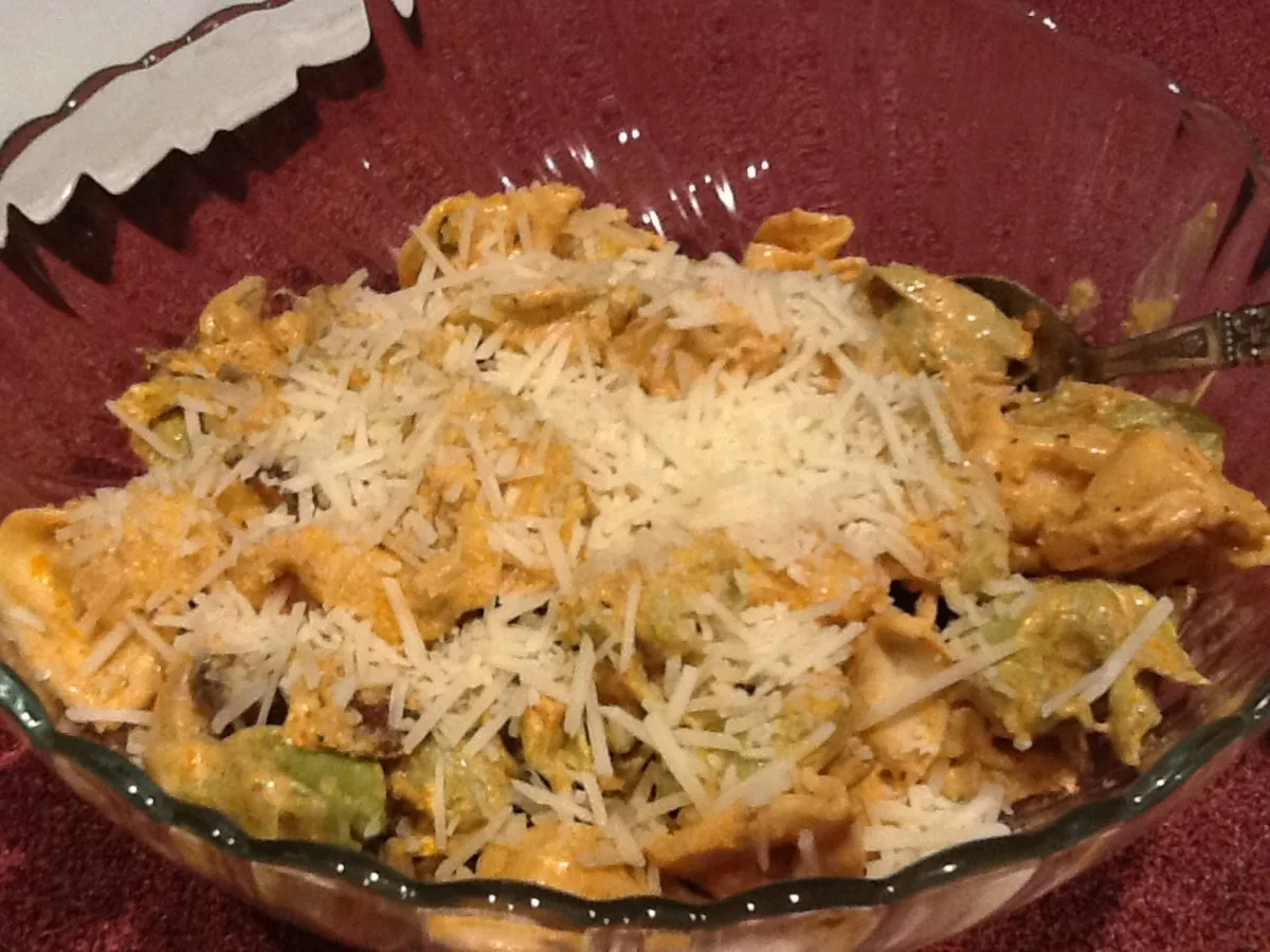 Ravioli With Sun-Dried Tomato Cream Sauce