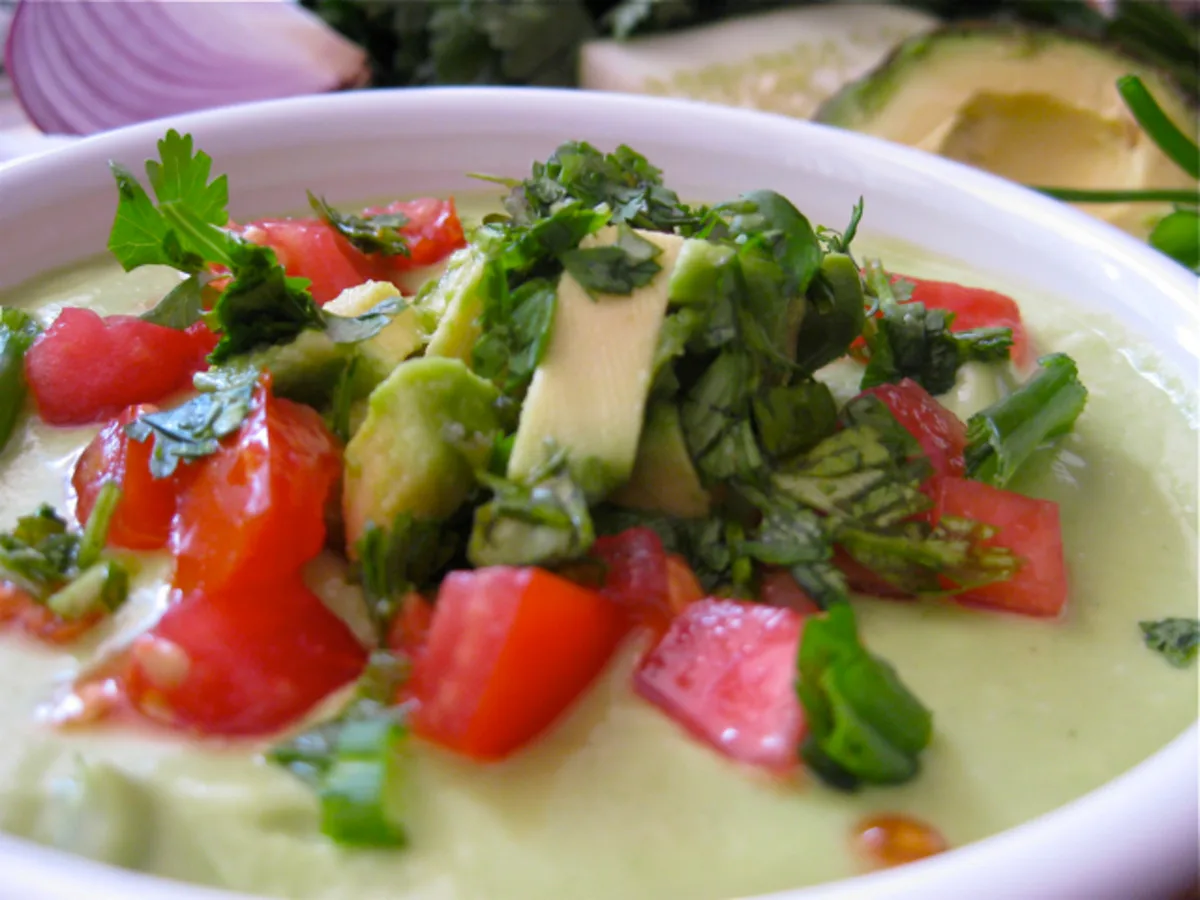 Raw Vegan Avocado Gazpacho