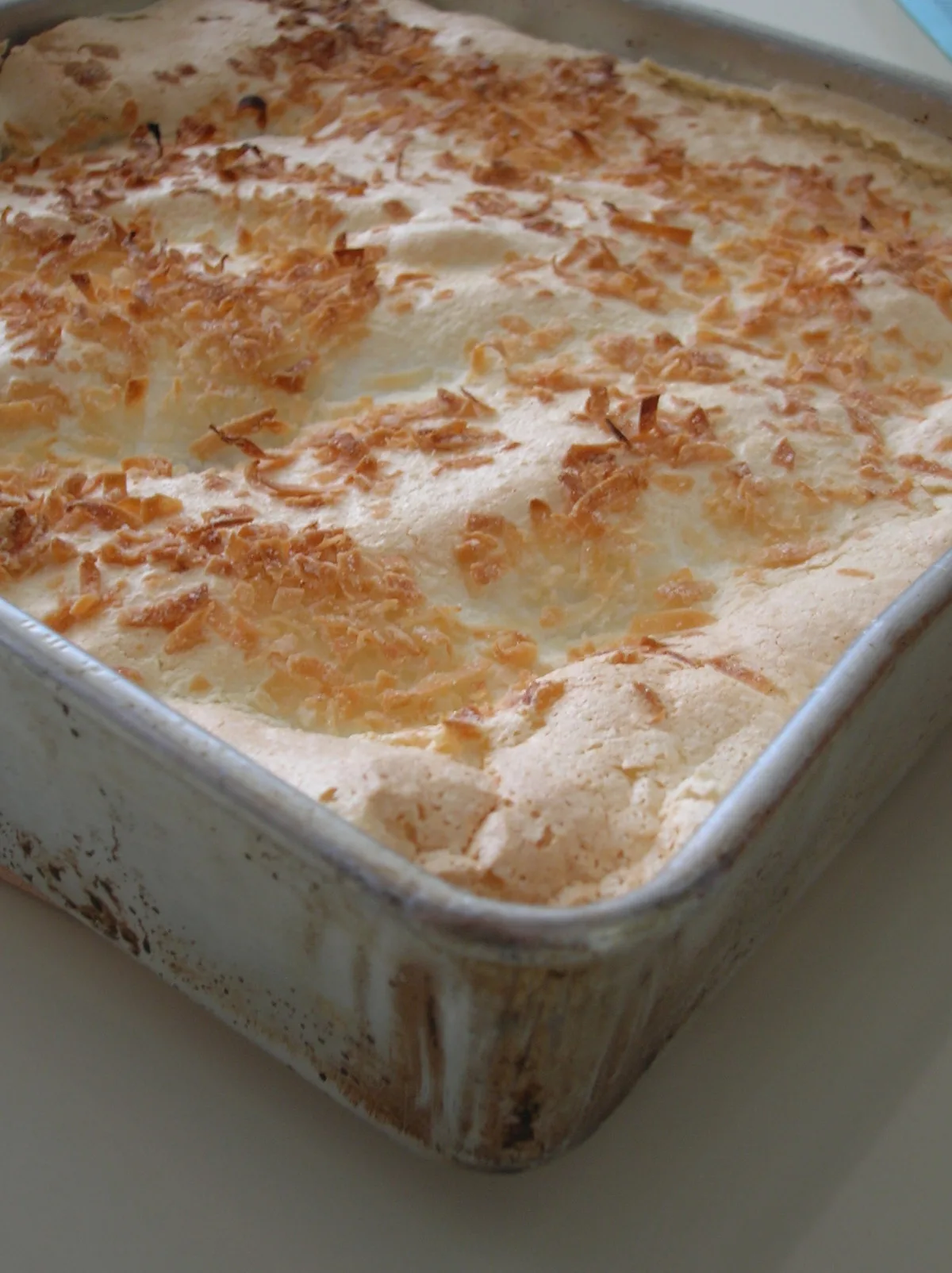Rhubarb Meringue Squares