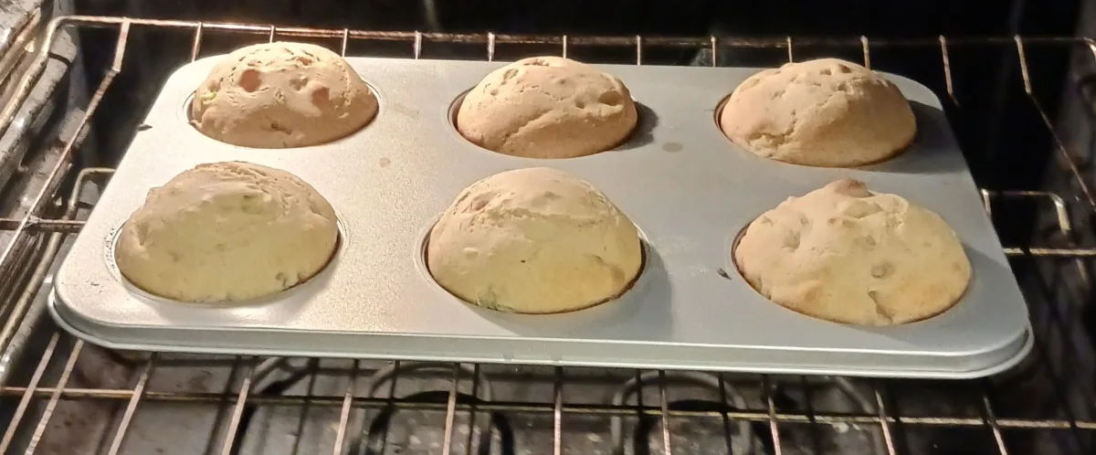 Rhubarb Muffins