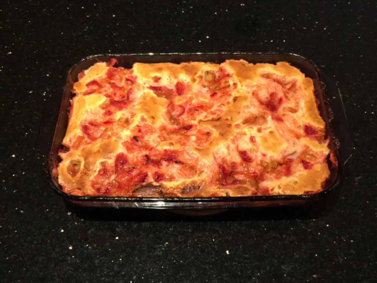 Rhubarb Strawberry Pudding Cake