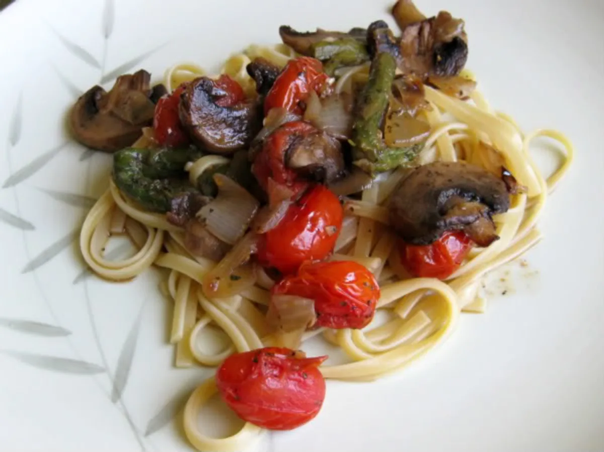 Roasted Vegetable Linguine With Torn Fresh Basil