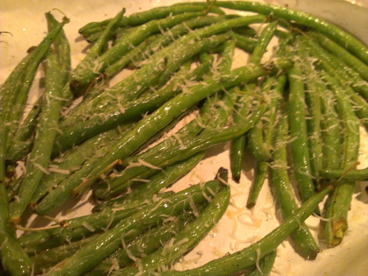 Roasted Zesty Parmesan Green Beans