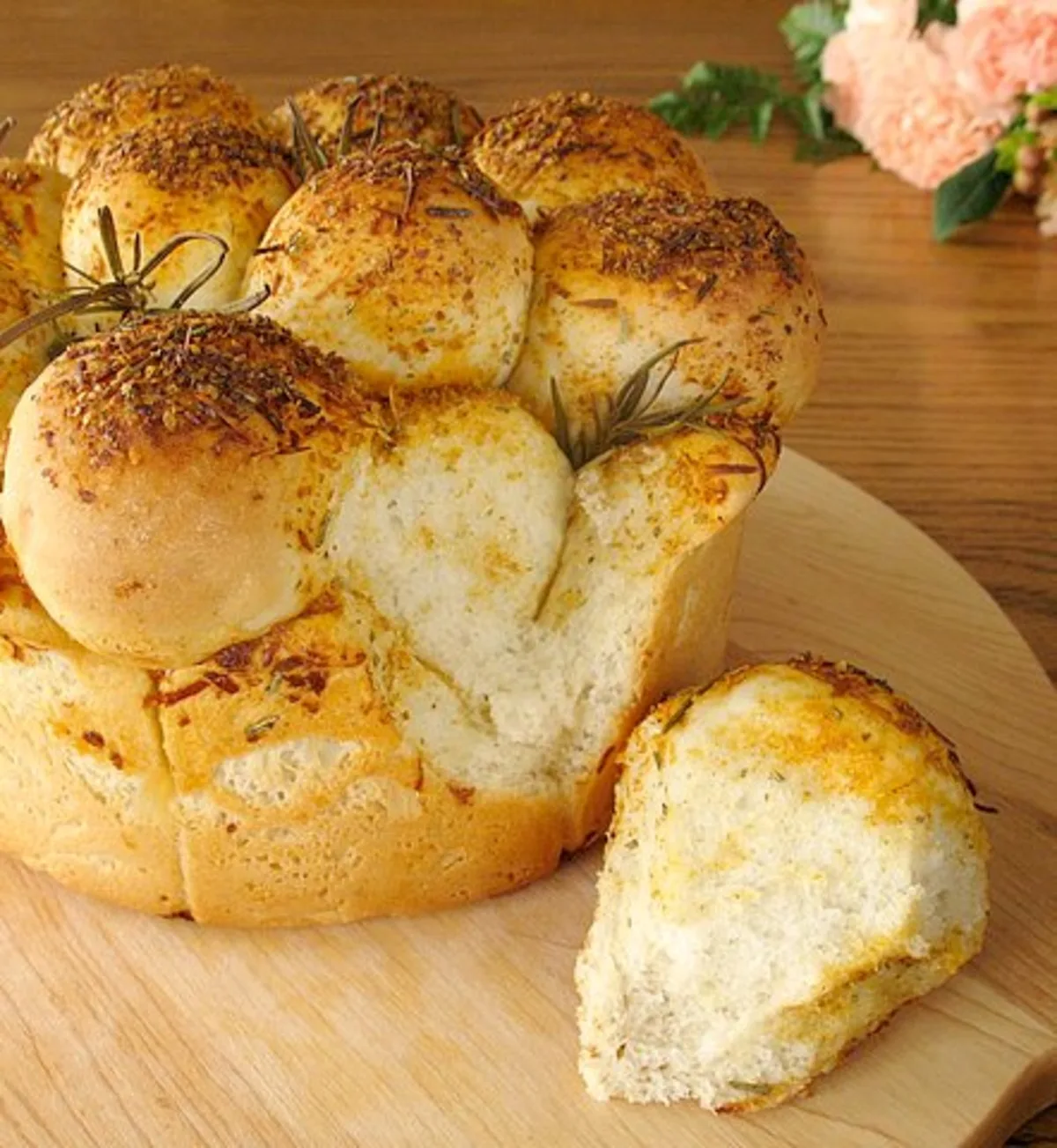 Rosemary and Garlic Monkey Bread