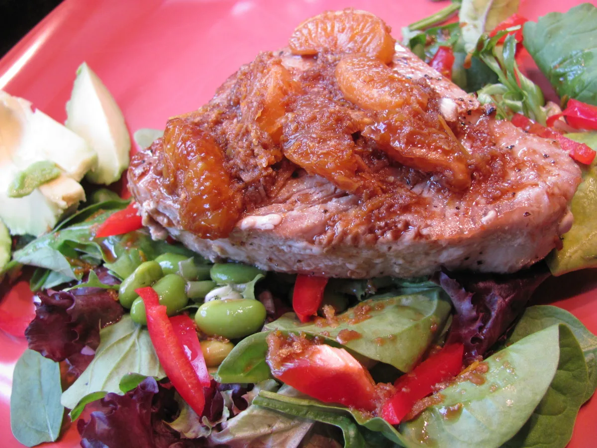Seared Tuna With Citrus Sauce