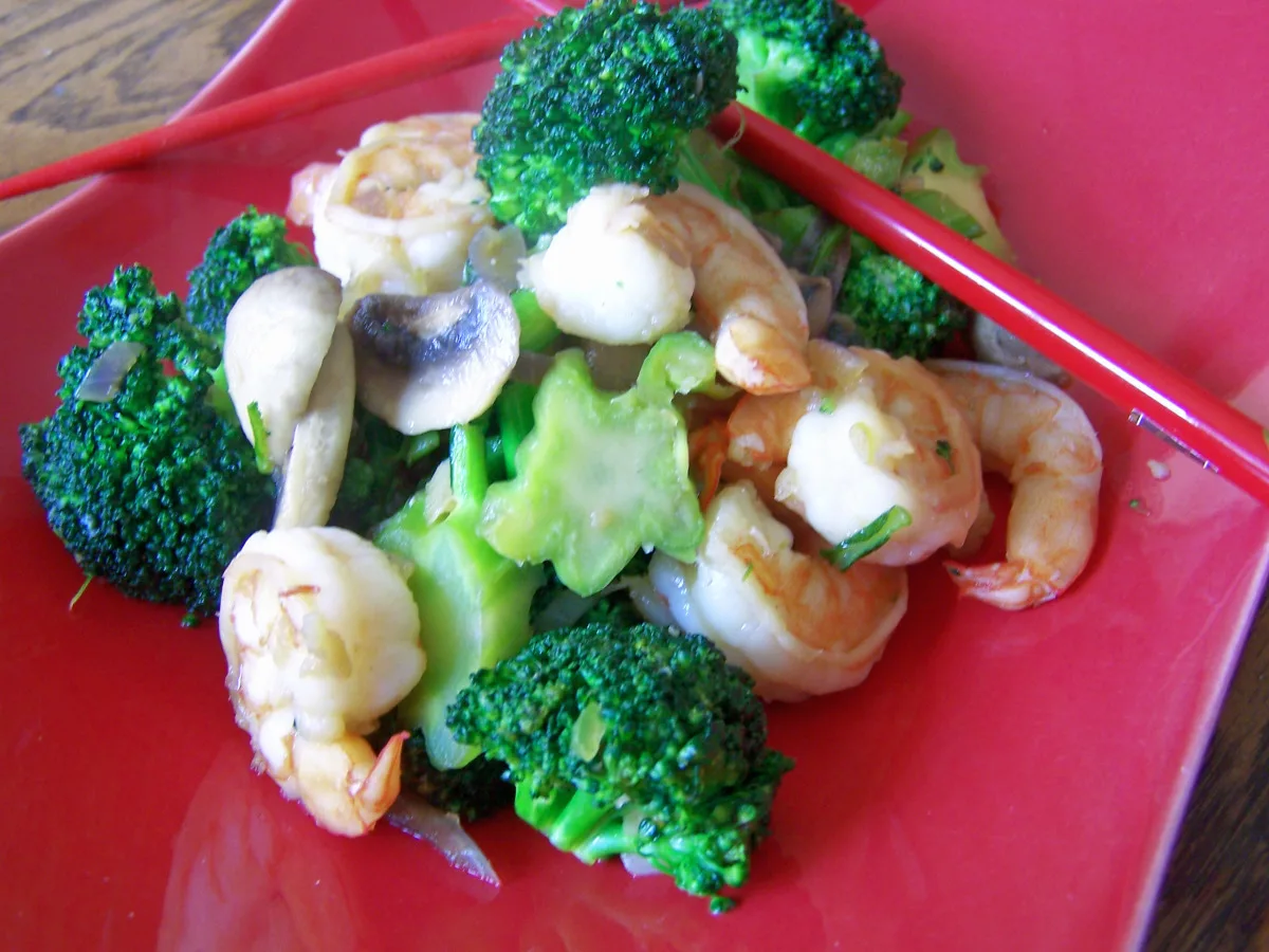 Shrimp and Broccoli Stir-Fry