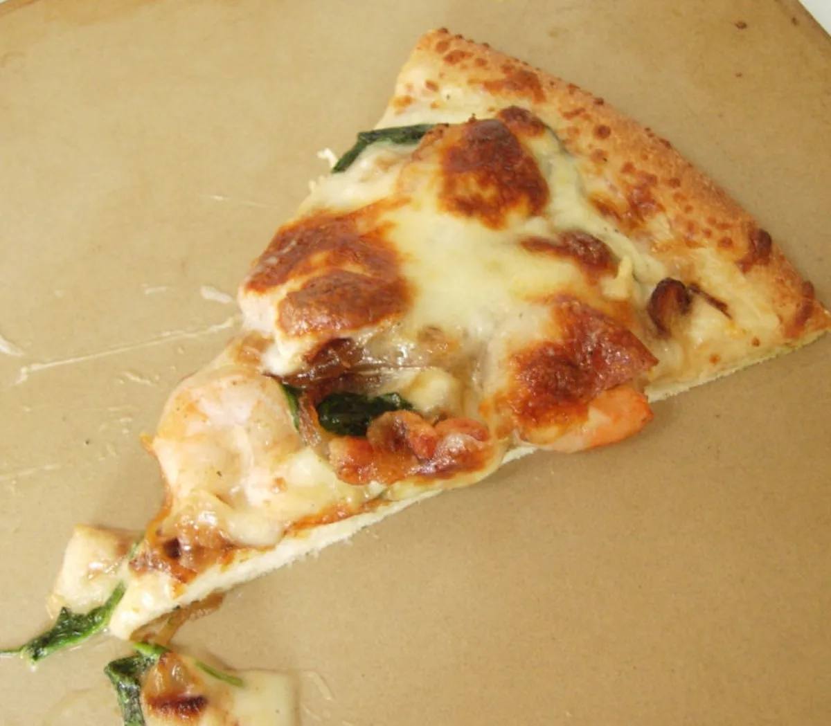 Shrimp Pizza With Spinach and Caramelized Onions