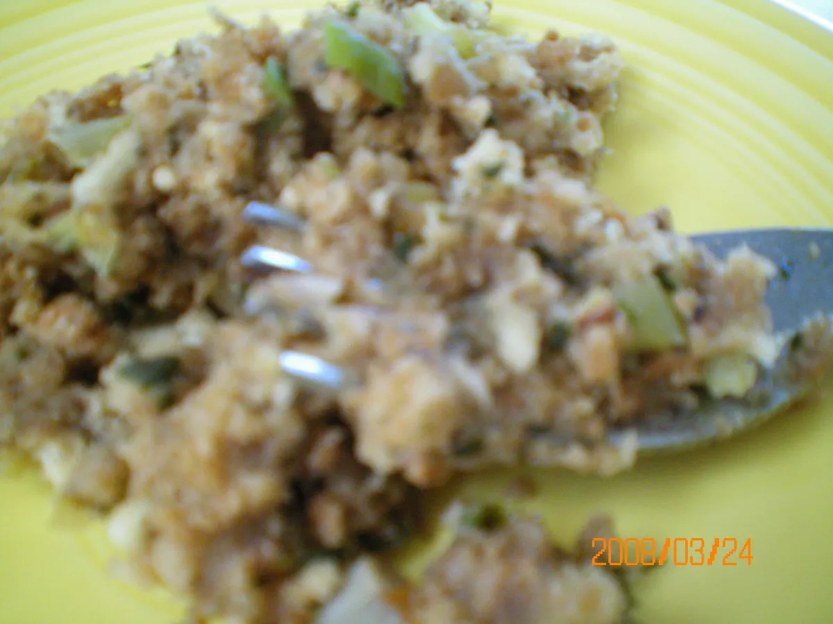 Simple Chicken Flavored Skillet Stuffing