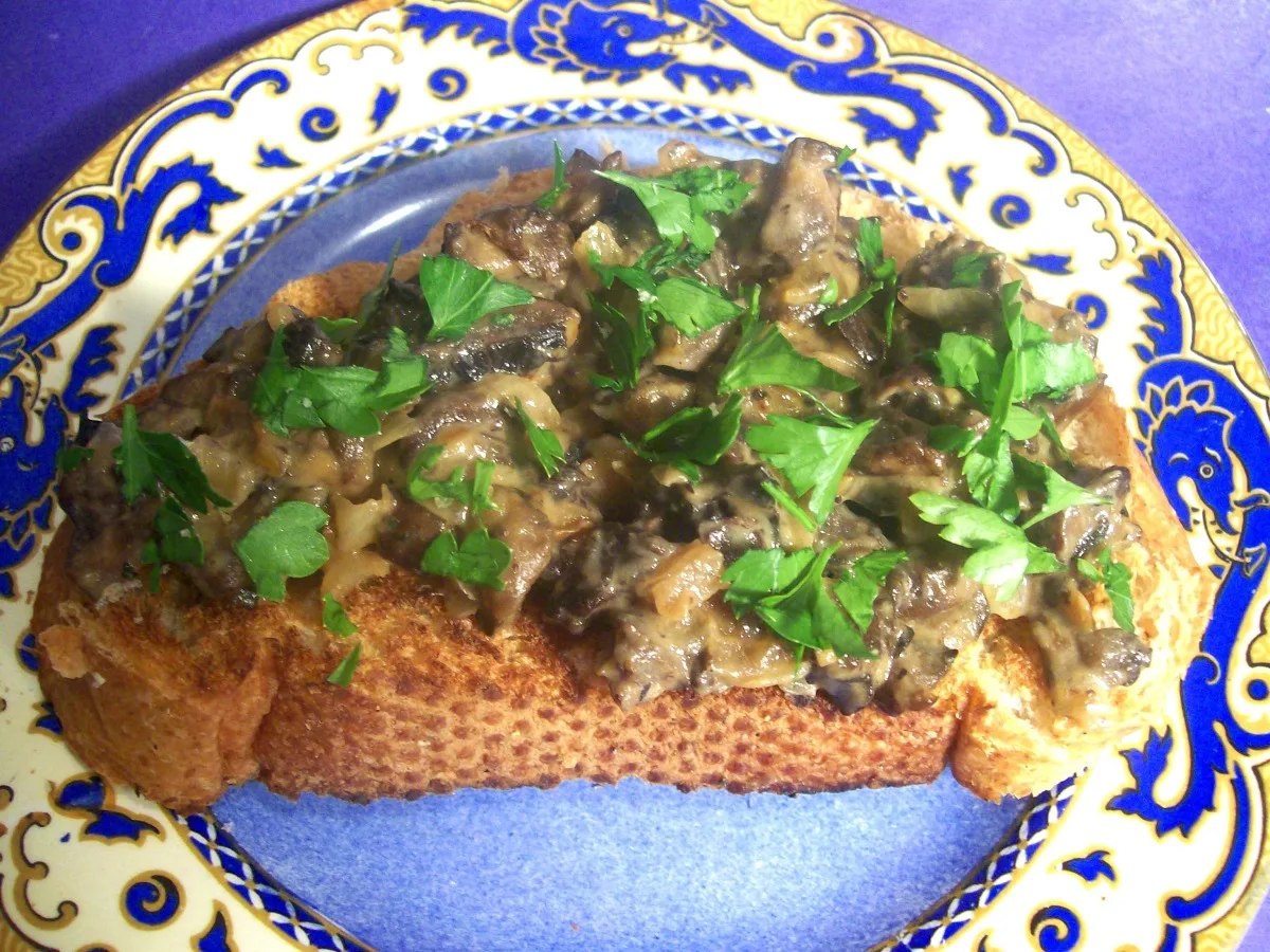Simple Savory Mushroom Canapes