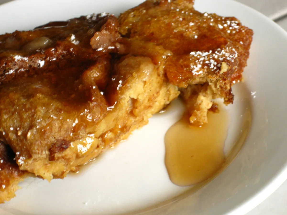 Slow Cooker French Toast Casserole