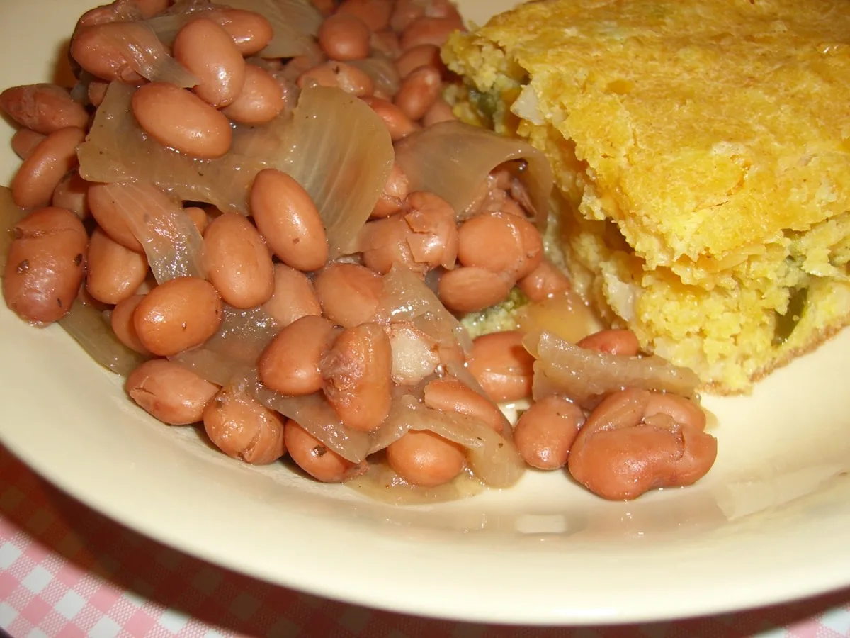 Slow Cooker Pinto Beans