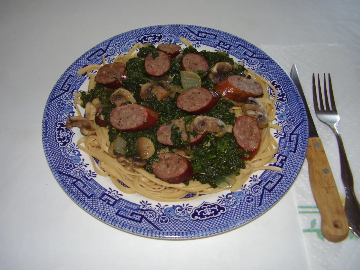 Smokey Brats & Spinach Pasta