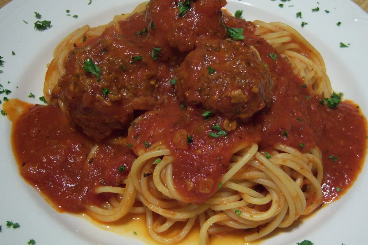 Brat's, Spaghetti Sauce and Meatballs