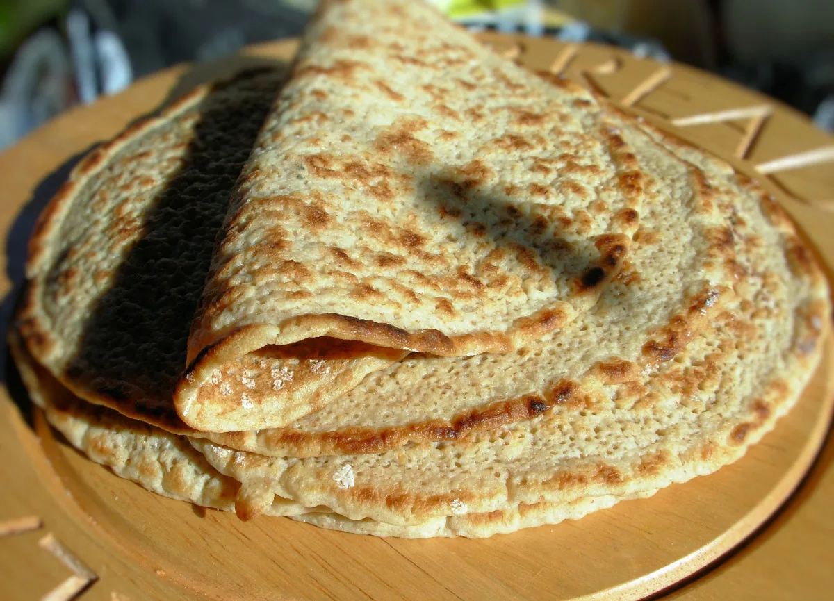 Staffordshire Oatcakes - Traditional English Hotcakes - Pancakes