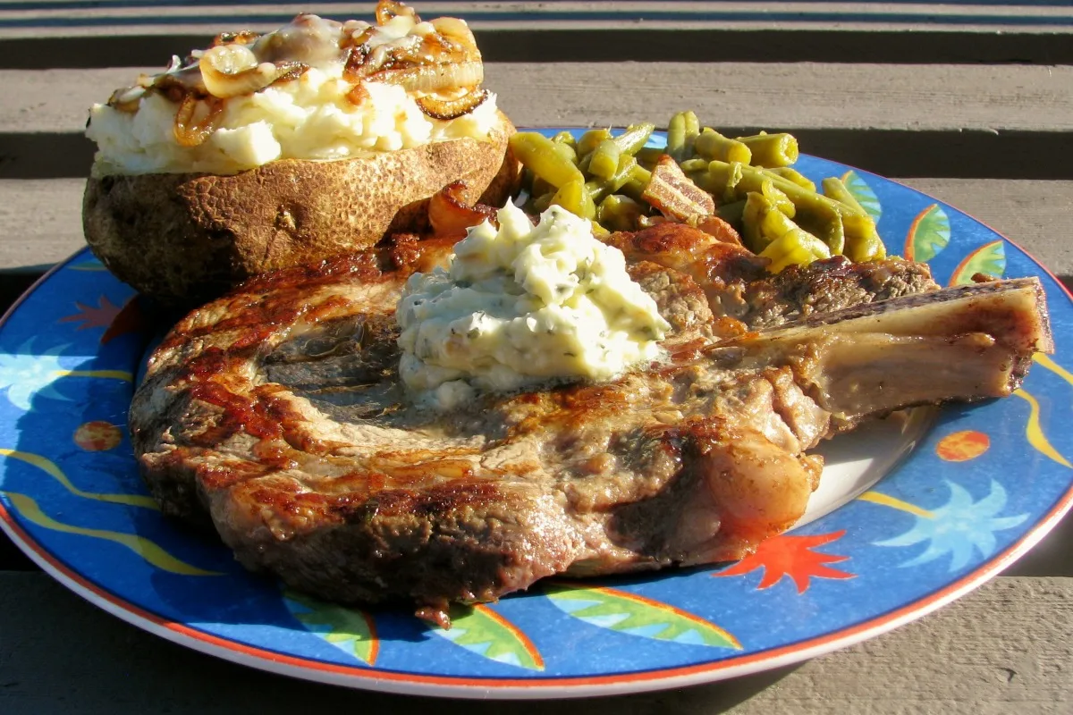 Steaks With Blue Cheese Butter