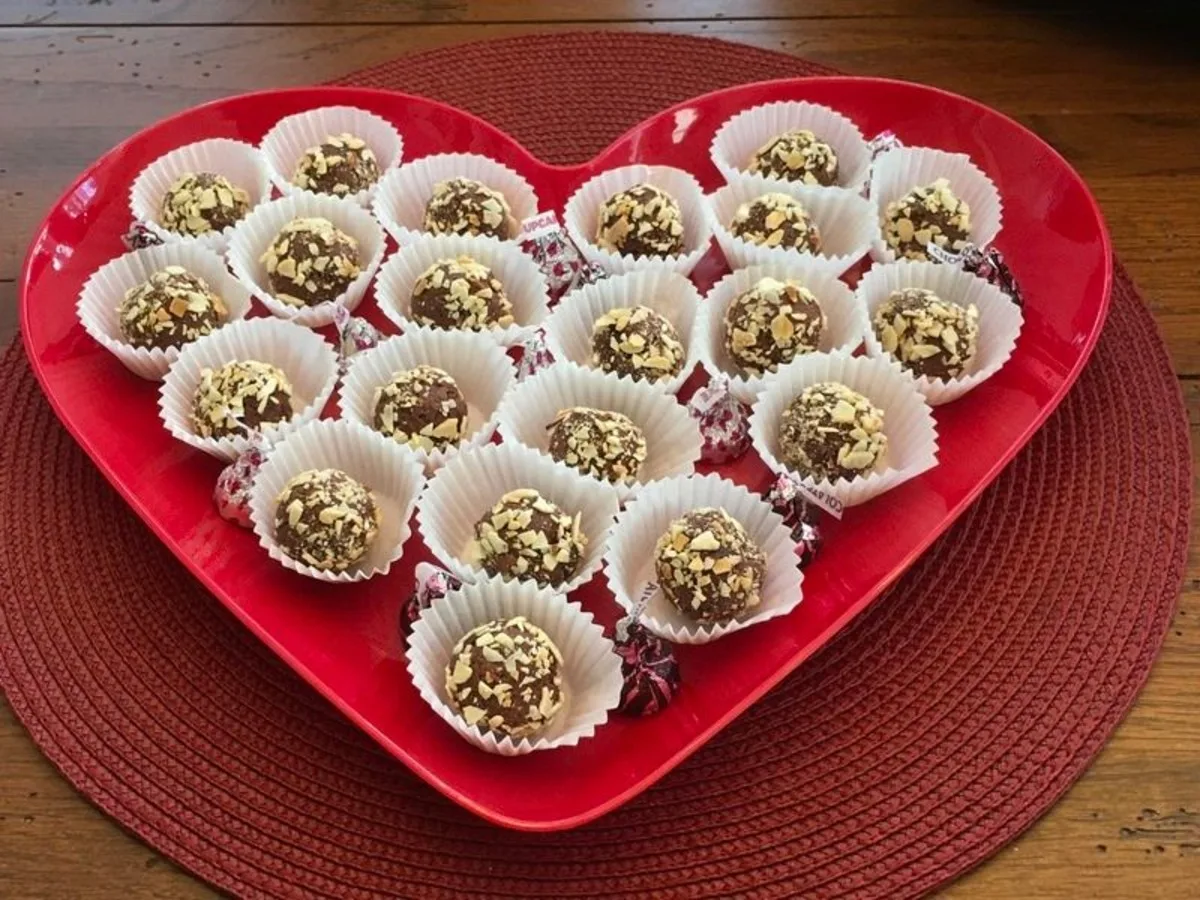 Strawberry Fudge Balls