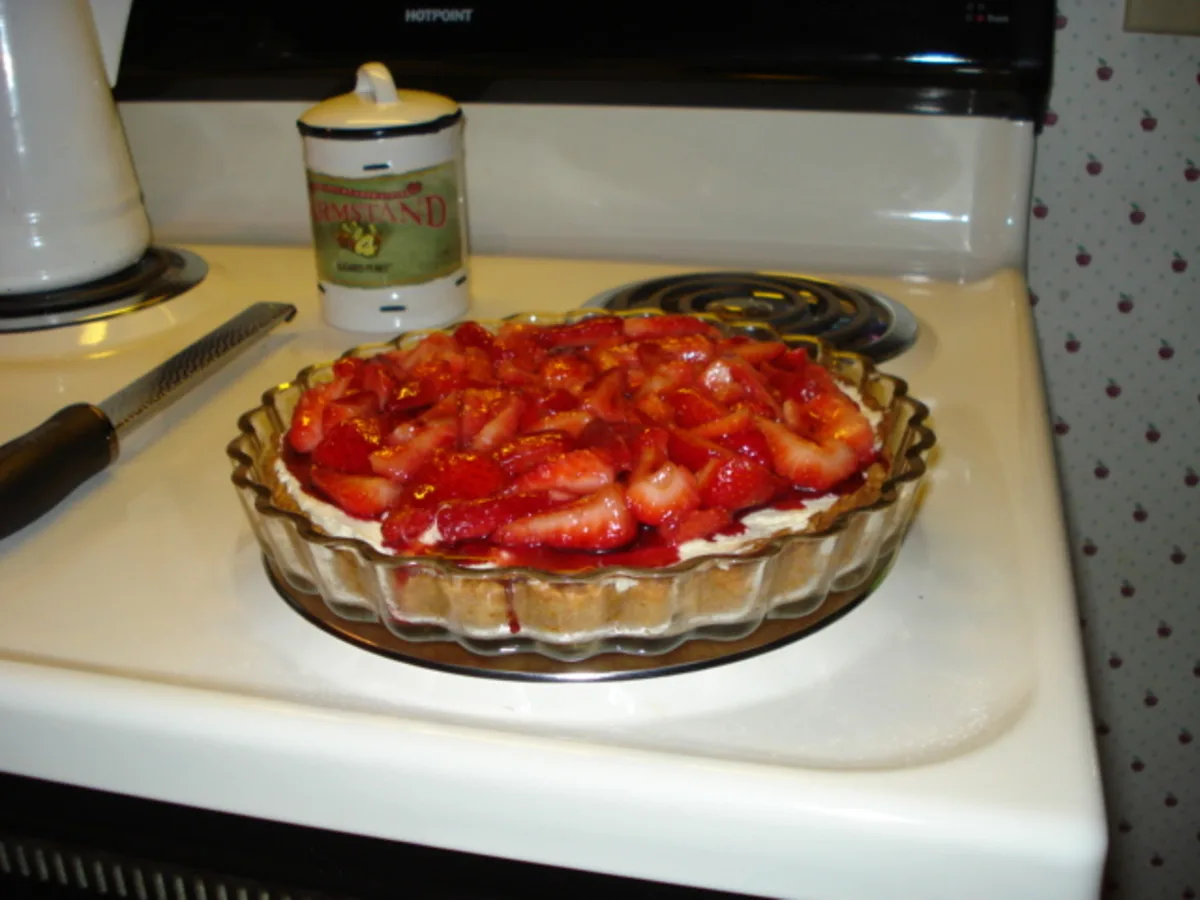 Strawberry Mascarpone Tart With Port Glaze