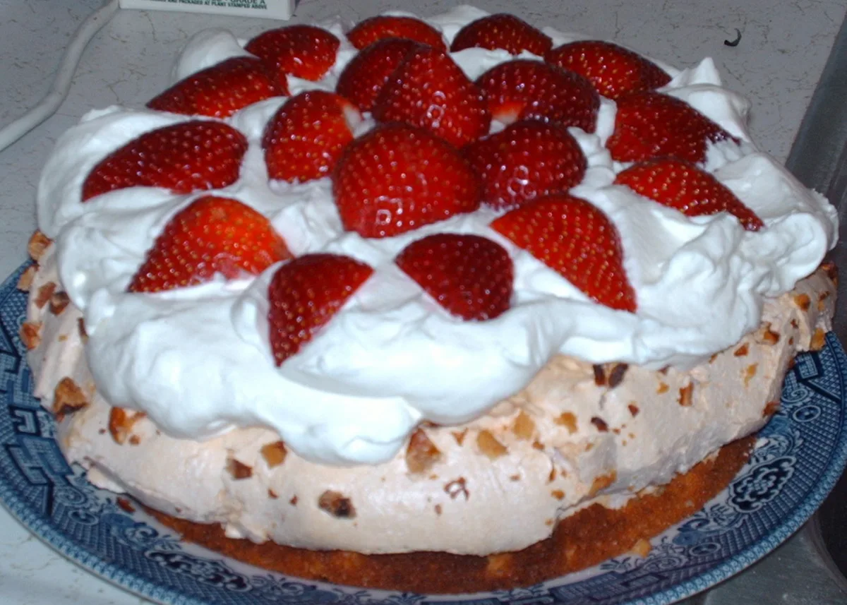 Strawberry Torte