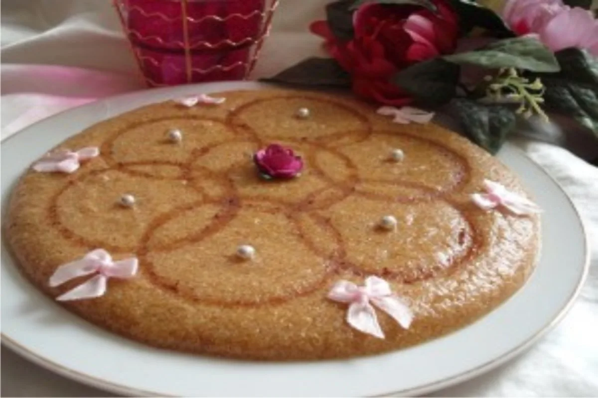 Tamina - Algerian Toasted Semolina & Honey Sweet