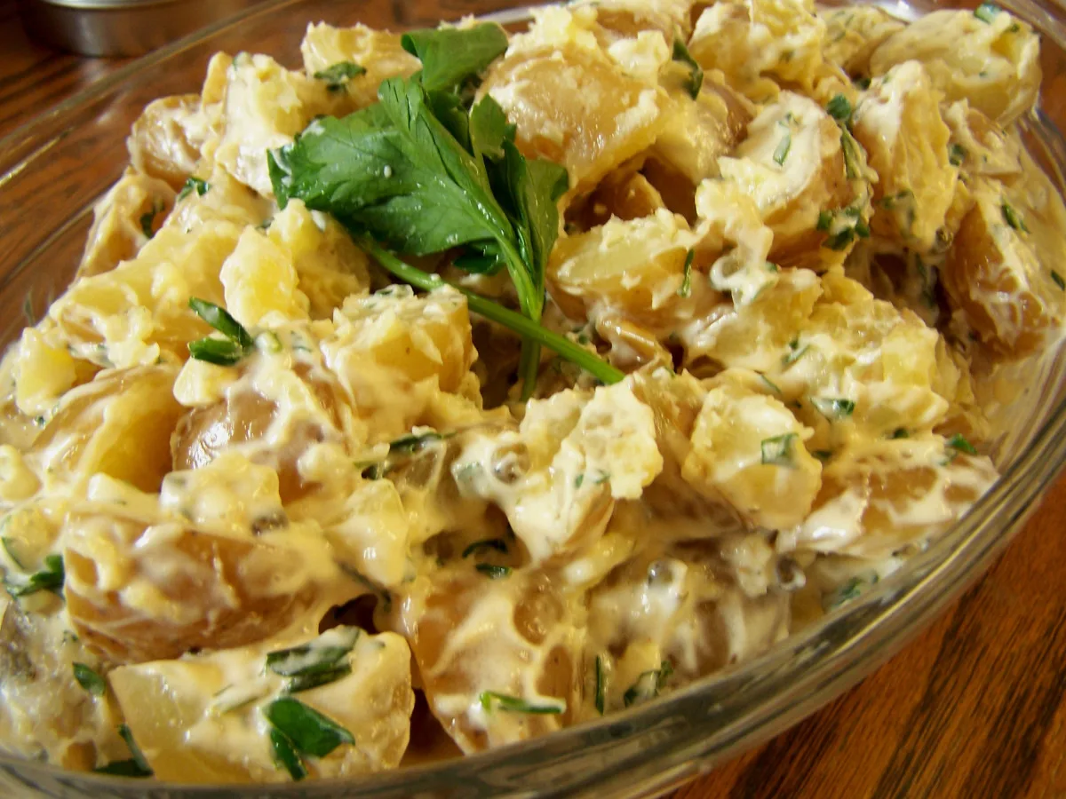 Tasty Hot Potato Salad