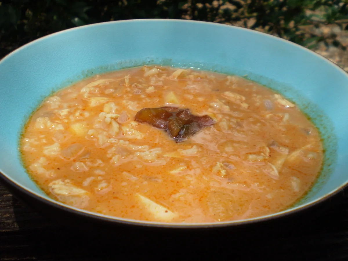 The Memsahib's Mulligatawny Soup:  Anglo-Indian Curried Soup