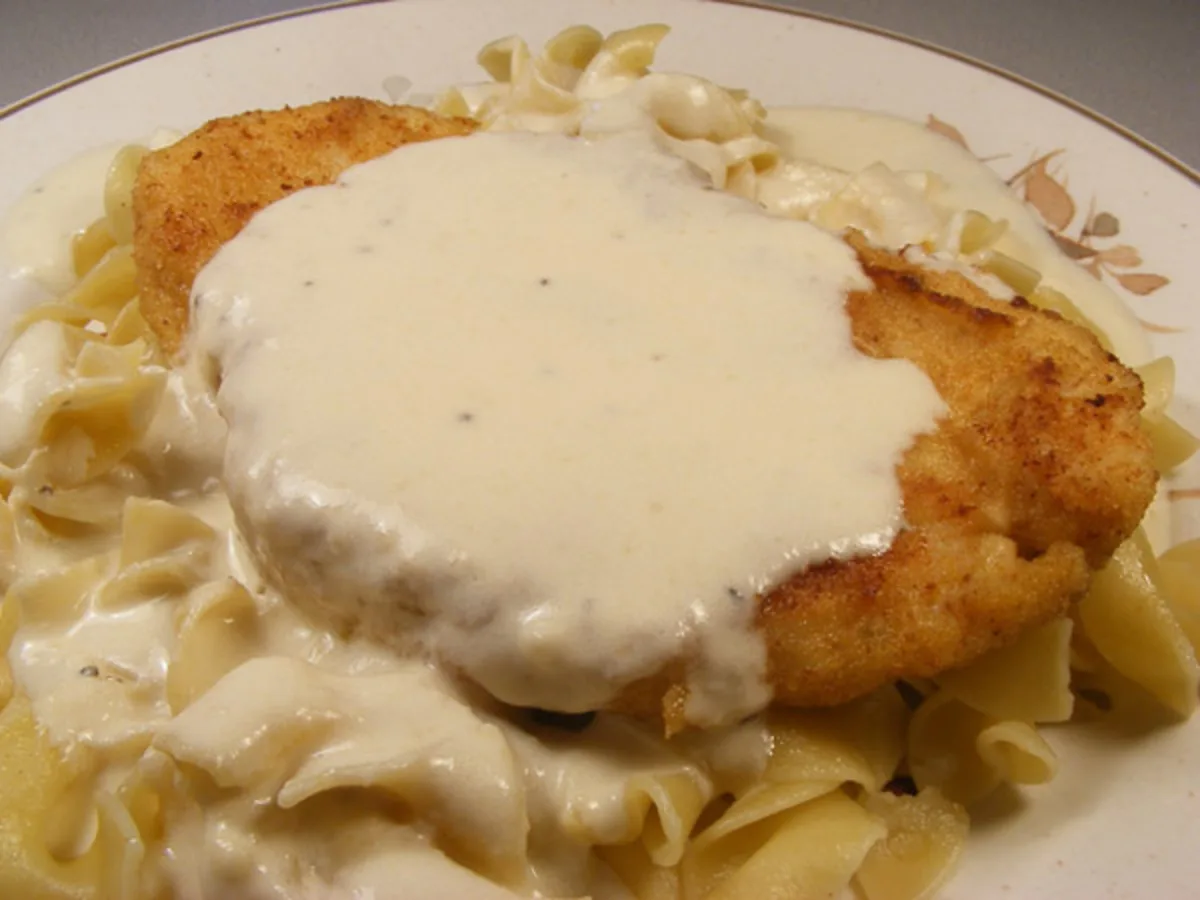 The Realtor's Superb Alfredo Sauce