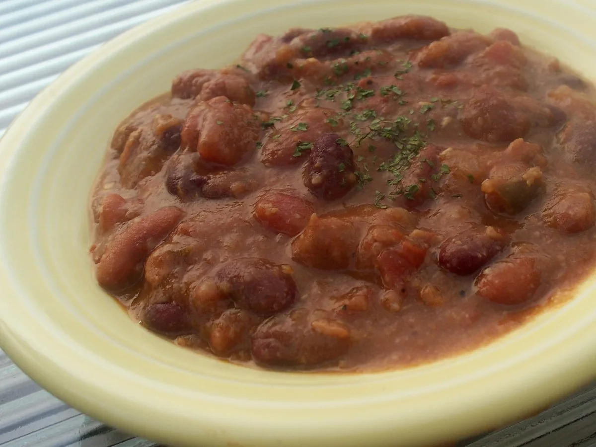 Thick and Chunky Crock Pot Game Day Chili