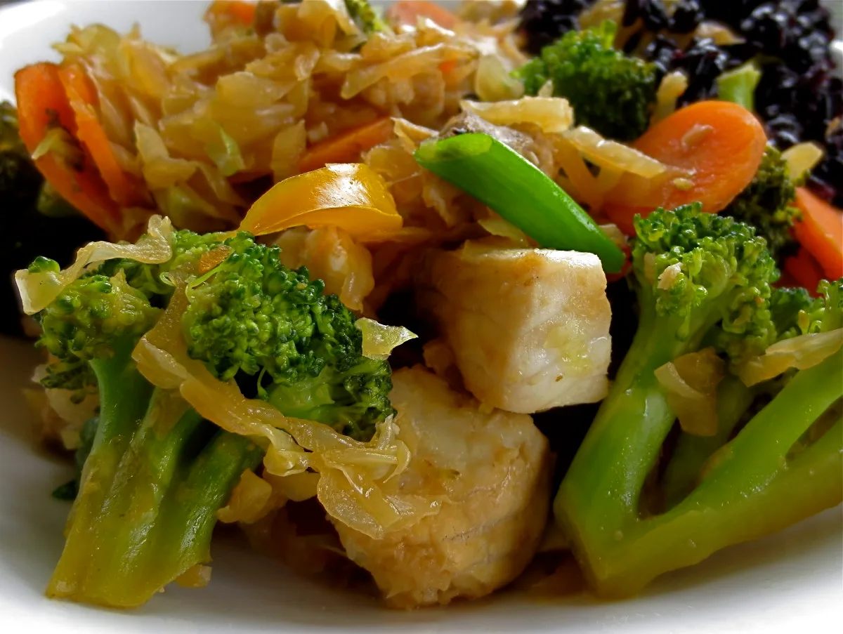 Tilapia and Vegetable Stir Fry