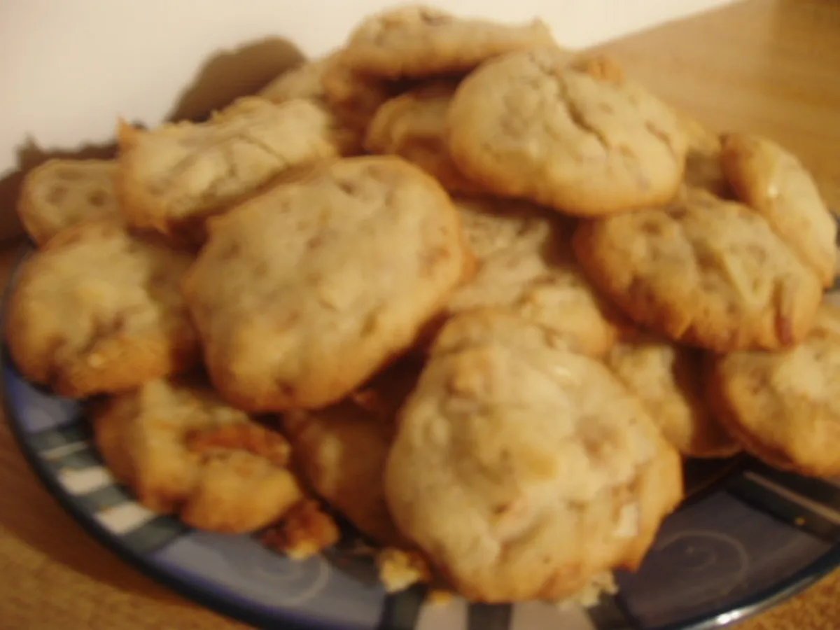 Toffee Almond Sandies