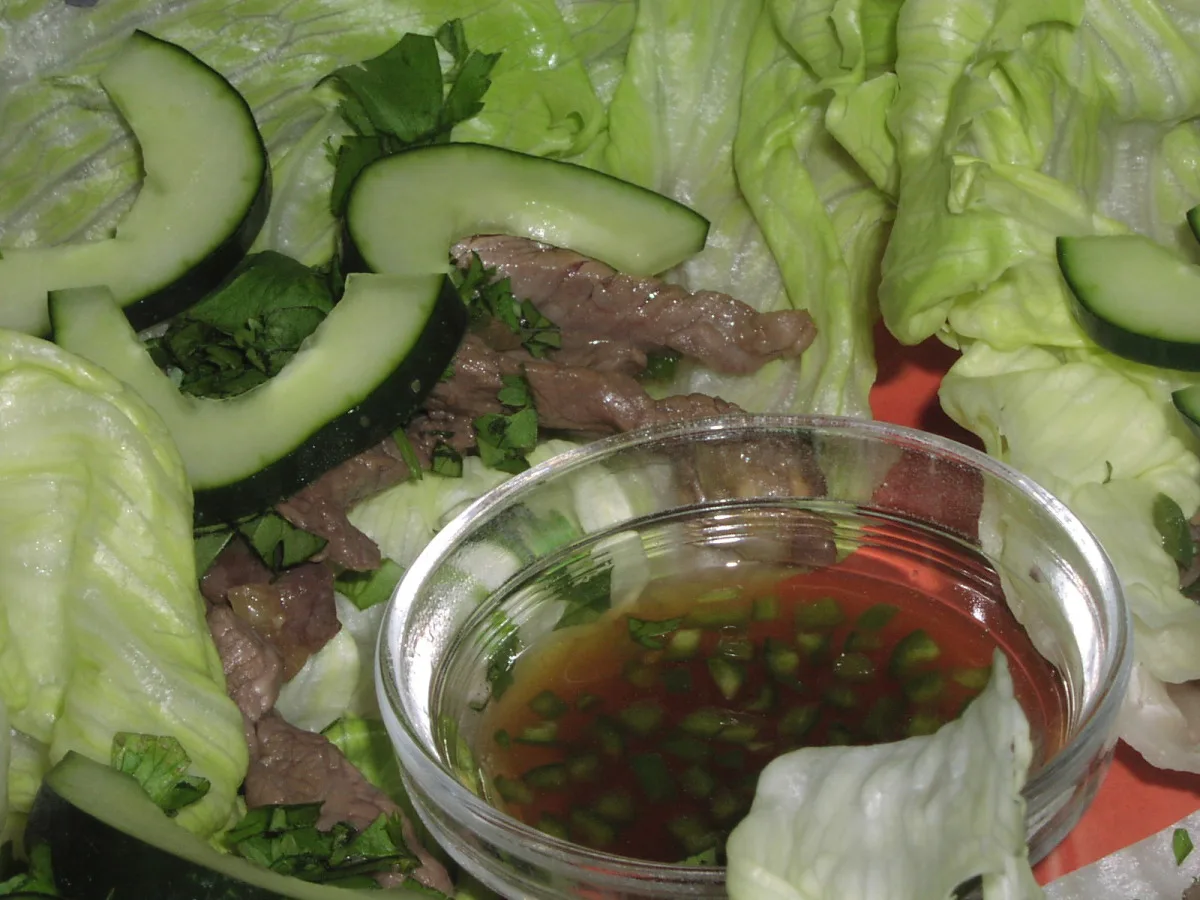 Vietnamese-Style Grilled Beef Wrap-Ups