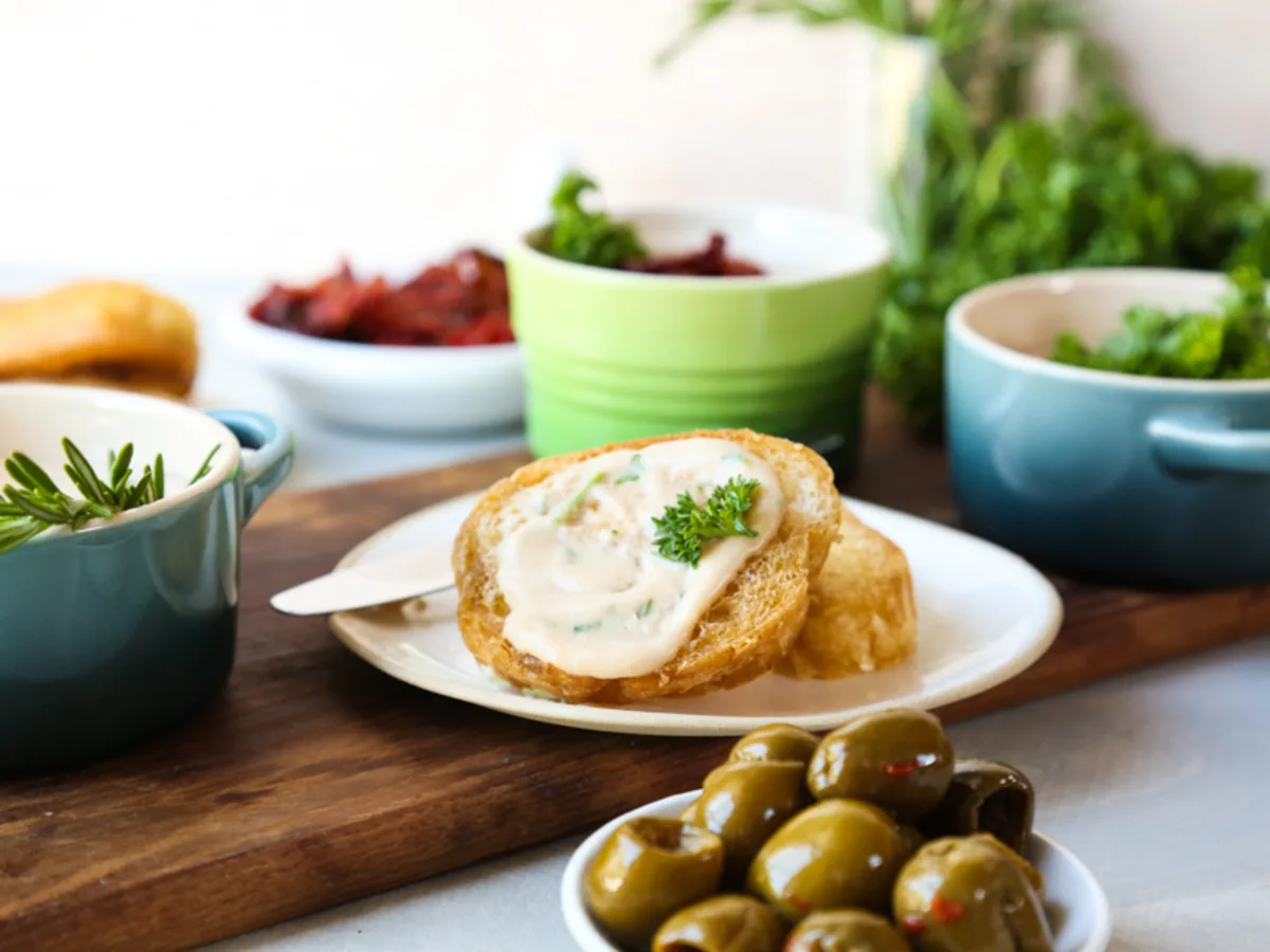 White Bean and Rosemary  & Garlic Spread /Dip