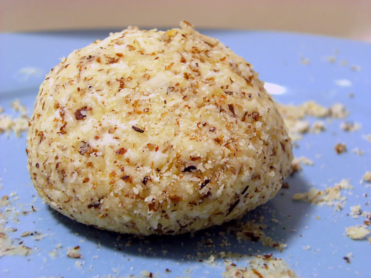White Chocolate and Hazelnut Ball