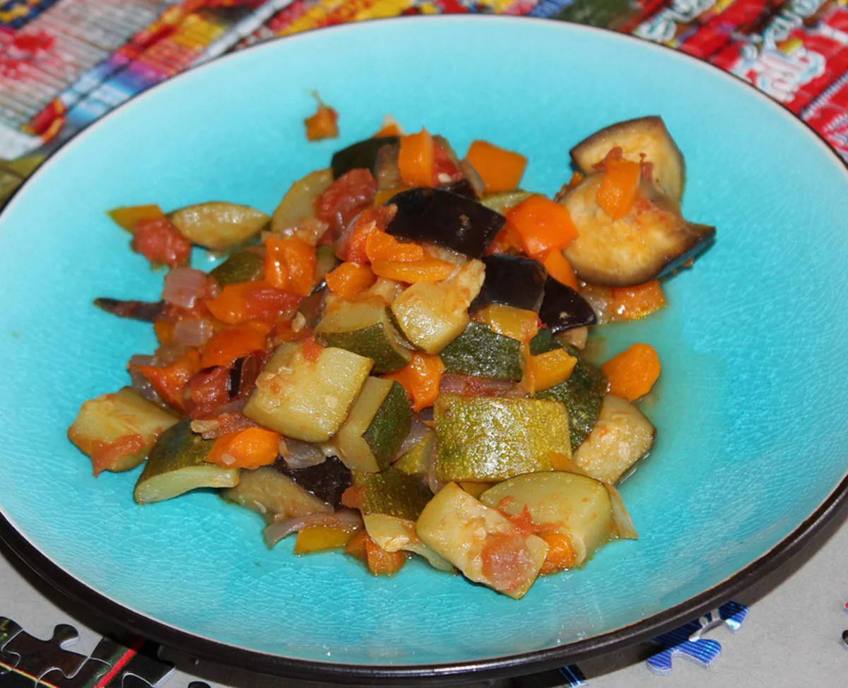 Зимовий рататуй (з можливістю подати як закуску)