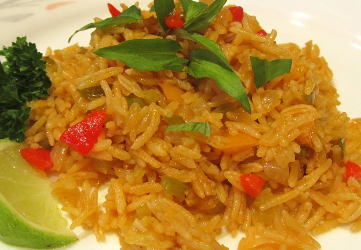 Yellow Rice - Arroz Amarillo Con Achiote