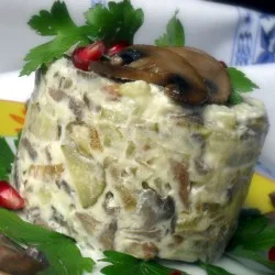 Салат з грибами