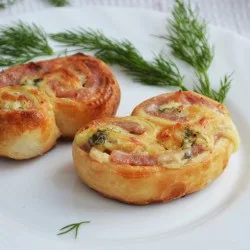 Завитки з шинкою та сиром