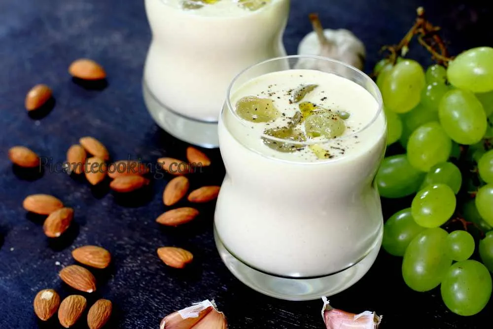 Ахобланко - іспанський холодний суп (Ajo blanco)