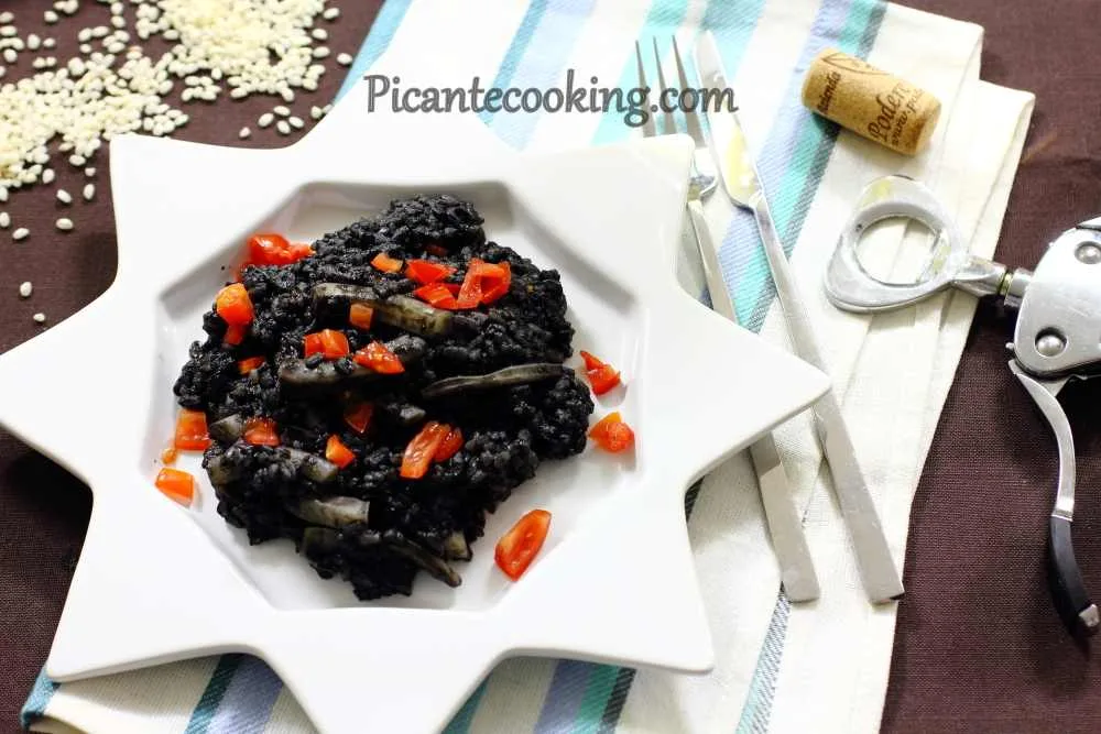 Арроз негро з кальмарами (Arroz negro con calamares)
