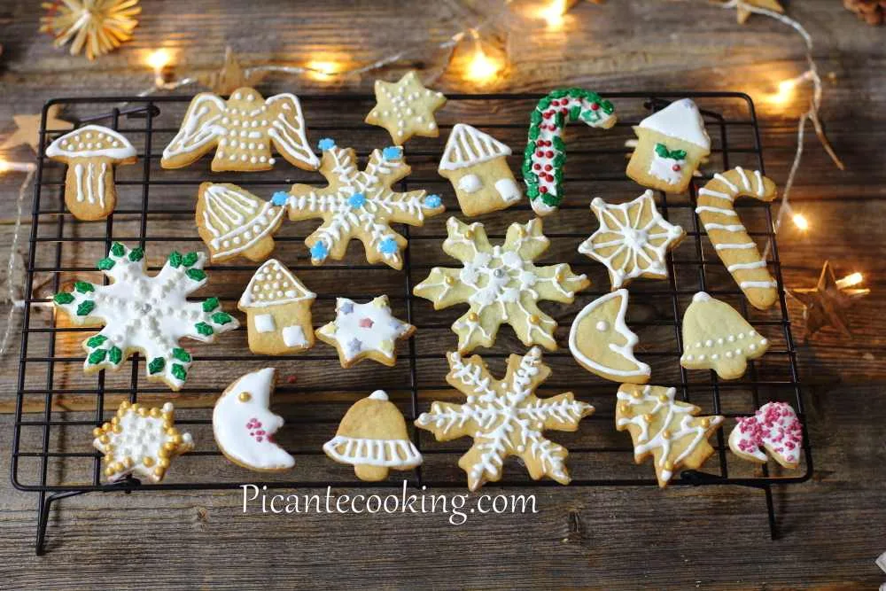 Фігурне цукрове печиво (Sugar cookies)