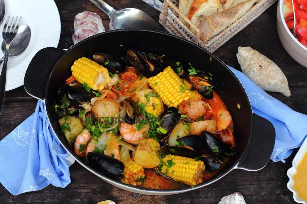 Клембейк або ж тушковані морепродукти (Clambake)